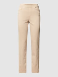 Jeansy o kroju slim fit z elastycznym pasem z logo model ‘SIENA’ od Marc Cain Beżowy - 33