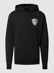 Hoodie met kangoeroezak, model 'INFILL TEAM LOGO' van New Era Zwart - 7
