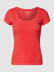 T-Shirt mit U-Ausschnitt von Guess - 24