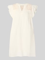 Sukienka mini o kroju relaxed fit z ażurowym haftem od ROBE LÉGÈRE - 17