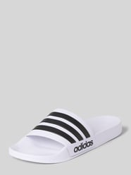 Klapki kąpielowe z wytłaczanym logo model 'ADILETTE SHOWER' od adidas Sportswear - 4