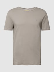 T-Shirt mit Label-Stitching von camel active Grau / Schwarz - 30