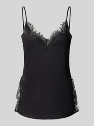 Spitzentop mit V-Ausschnitt Modell 'Brenda' von My Essential Wardrobe - 31