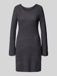 Knielange gebreide jurk met ronde hals, model 'GEENA' van Only Grijs / zwart - 37