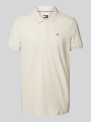 Slim Fit Poloshirt mit Logo-Stitching von Tommy Jeans Beige - 6