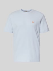Regular Fit T-Shirt mit Logo-Patch von Calvin Klein Jeans - 34