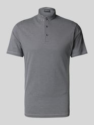 Slim Fit Poloshirt mit Stehkragen von Emporio Armani - 24