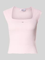 Top o kroju slim fit z falbanką od Tommy Jeans - 17