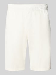 Szorty o kroju straight fit z kieszenią z tyłu od REVIEW - 46