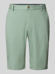Regular Fit Bermudas mit Gürtel von Christian Berg Men - 6
