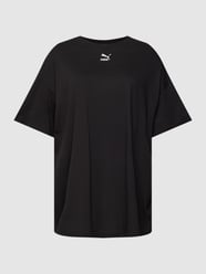 Sukienka T-shirtowa PLUS SIZE z nadrukiem z logo model ‘CLASSICS’ od PUMA Performance Plus Czarny - 5