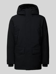 Parka z kapturem i kieszeniami z patkami od Peak Performance - 1