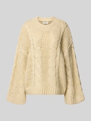 Oversized Strickpullover mit gerippten Abschlüssen von Gina Tricot - 9