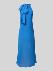 Maxikleid mit Gehschlitz Modell "Zsanka" von Gestuz - 1
