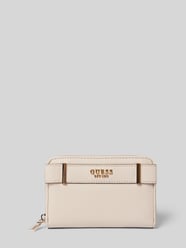 Portemonnaie mit Label-Applikation Modell 'ANADELA' von Guess Beige - 6