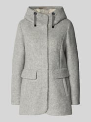 Jack met klepzakken van Amber & June - 22