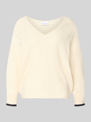 Sweter dzianinowy z mieszanki wiskozy z dekoltem w serek od COMMA - 33