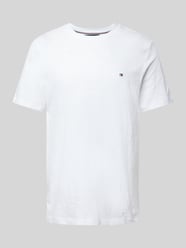 T-shirt z wyhaftowanym logo od Tommy Hilfiger - 23