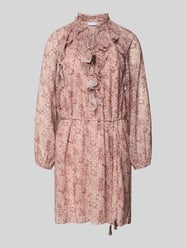 Knielanges Kleid mit Raglanärmeln von Jake*s Collection - 1