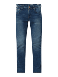 Jeansy o kroju straight fit z naszywką z logo model ‘Aedan’ od Tom Tailor Denim - 2