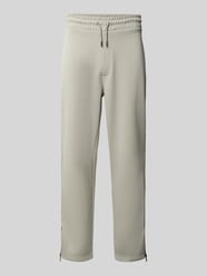 Jogpants o kroju regular fit z dodatkiem bawełny model 'DOLOS' od HUGO - 21