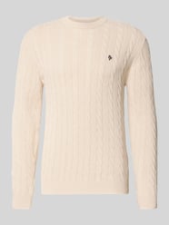 Sweter dzianinowy z warkoczowym wzorem i haftowanym logo od REVIEW - 22