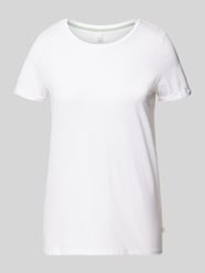 T-Shirt mit Label-Detail Modell 'Basic' von QS Weiß - 14