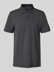 Koszulka polo o kroju regular fit z wyhaftowanym logo od Christian Berg Men - 22