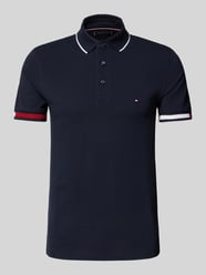 Koszulka polo o kroju slim fit z mieszanki bawełny i elastanu od Tommy Hilfiger - 33
