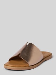Slides aus Leder mit strukturierter Sohle von Tamaris Gold - 21