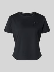 t-shirt z logo model 'Tempo' od Nike Training - 25