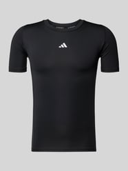 T-shirt z nadrukiem etykiety od adidas Training - 2