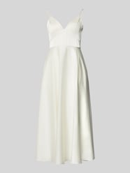 Brautkleid aus Satin mit V-Ausschnitt von Jake*s Cocktail - 20