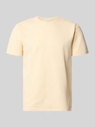 t-shirt o kroju regular fit z mieszanki bawełny model 'SANDER' od Selected Homme - 26