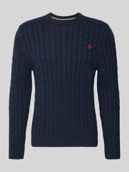 Sweter o kroju slim fit w dzianinowym wyglądzie od Superdry - 3