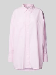 Oversized overhemdblouse met borstzak van Review Roze - 48