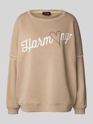 Sweatshirt mit Statement-Print und Rundhalsausschnitt von miss goodlife Beige - 25