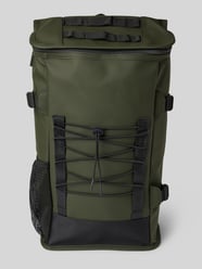 Rucksack mit Brustgurt Modell 'Trail Mountaineer' von RAINS Grün - 6