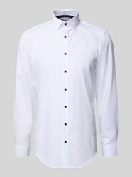 Slim Fit Business-Hemd mit Kentkragen von Jake*s - 33