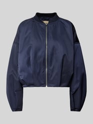 Bomberjacke mit Leistentaschen von Smith and Soul Blau - 19