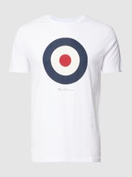 T-shirt z nadrukiem z logo model ‘SIGNATURE’ od Ben Sherman Biały - 26