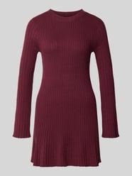 Eng anliegendes Freizeitkleid aus Viskose-Mix Modell 'MICHELLA' von ONLY Bordeaux - 30