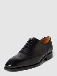 Derbys mit Lochmuster von Berwick Schwarz - 11