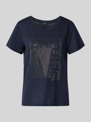 t-shirt z obszyciem ozdobnymi kamieniami i okrągłym dekoltem od monari - 31
