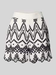 Shorts mit Stitchings und Wellensaum von Copenhagen Muse - 12