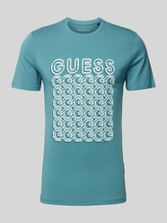 T-Shirt mit Label-Print Modell 'CHAIN' von Guess Türkis - 38