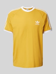 T-shirt met geribde ronde hals van adidas Originals Geel - 1