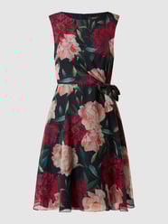 Cocktailkleid mit floralem Muster  von Vera Mont Blau - 26
