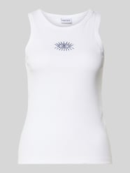Top o kroju slim fit z mieszanka bawełny model 'MAY' od PIECES - 39