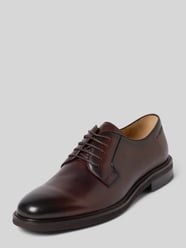 Derby van leer met label in reliëf model 'UMMO' van CG – CLUB of GENTS - 1